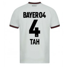 Bayer Leverkusen Jonathan Tah #4 Bortedrakt 2023-24 Kortermet